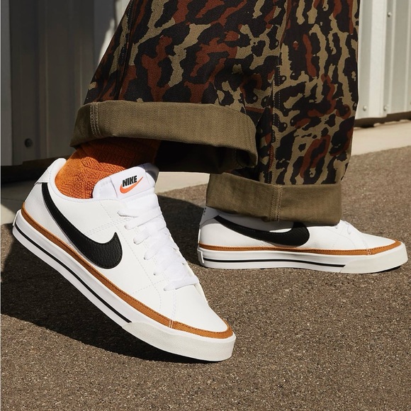 Excellent Condition Nike Court Legacy Sneakers - Picture 2 of 4